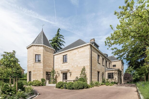 Forest I Altitude Cent