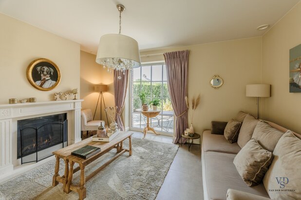 Hedendaagse villa in landelijke stijl