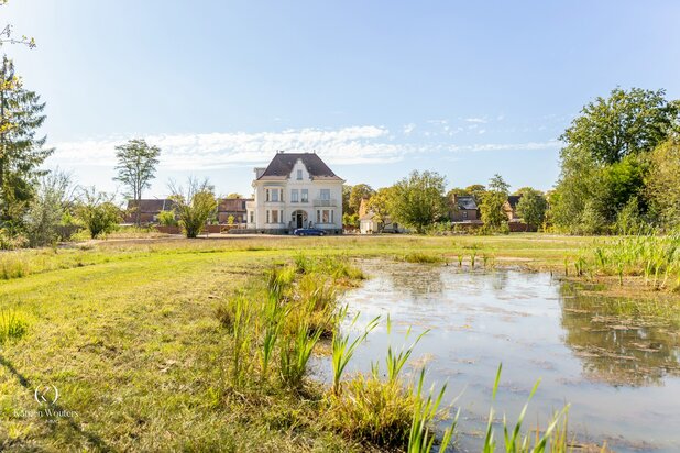 Uitzonderlijke villa met parktuin