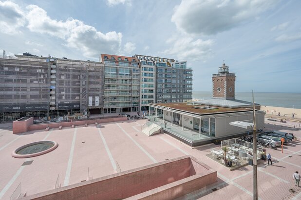 Appartement ensoleillé situé sur la place du Phare