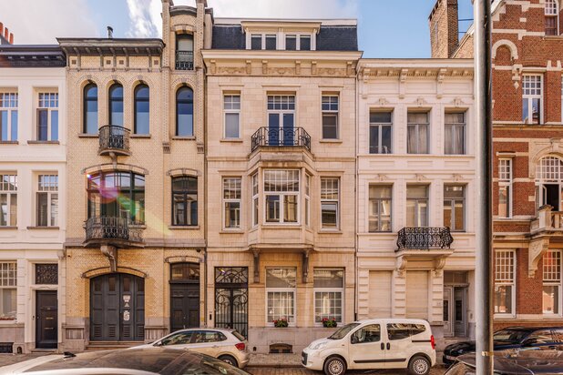 Magnifieke herenwoning in geliefd Zurenborg