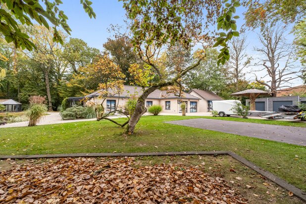 Mooi gelijkvloerse villa 