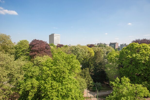 Uitzonderlijk art-deco penthouse in de Harmonie wijk