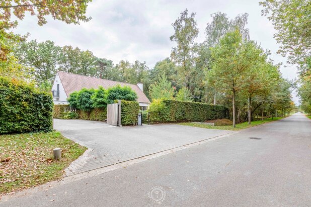 Exclusieve villa te Waasmunster, landelijke charme temidden van groen