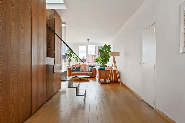 Duplex-penthouse élégant avec terrasse rooftop