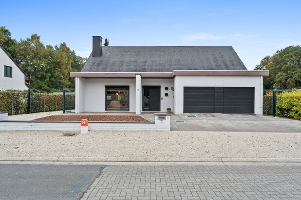 Open bebouwing met 3 slpkrs op TOP locatie in Opglabbeek