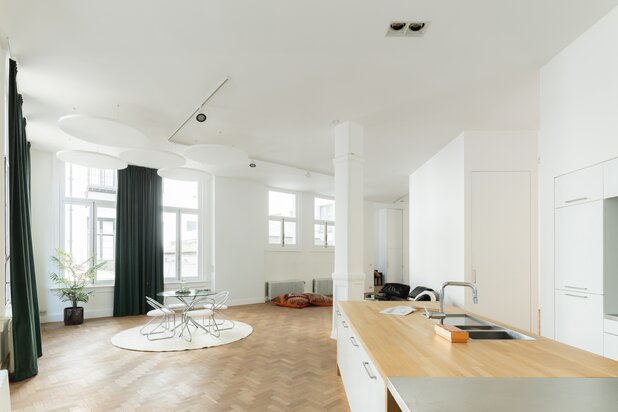 Ruime loft met karakter in historisch pakhuis