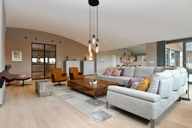 Schitterend luchtig appartement