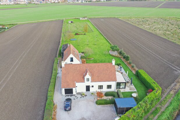 Villa individuelle sur un terrain spacieux avec vue panoramique