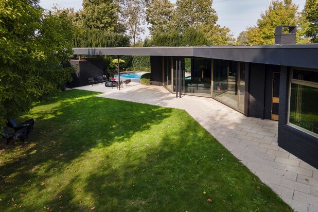 Unieke laagbouwwoning met volledige privacy in Lendelede