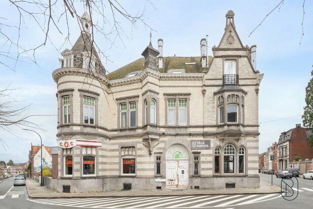 Magnifique MAISON DE MAÎTRE avec un énorme POTENTIEL