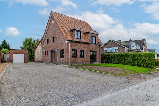 Charmant gerenoveerde villa met karakter en hedendaags comfort