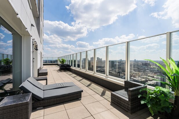 Tour Upsite - 33ème étage - 2 Parkings en option