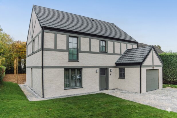 Magnifique villa 4 façades à WAVRE