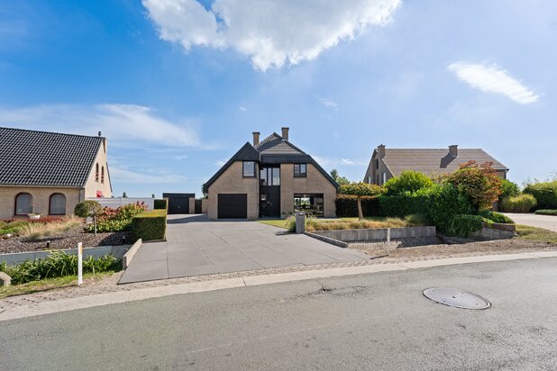 Exclusieve villa met zwembad en panoramisch uitzicht