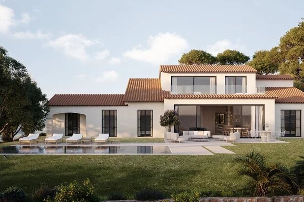 Prestigious Villa with Panoramic Sea View