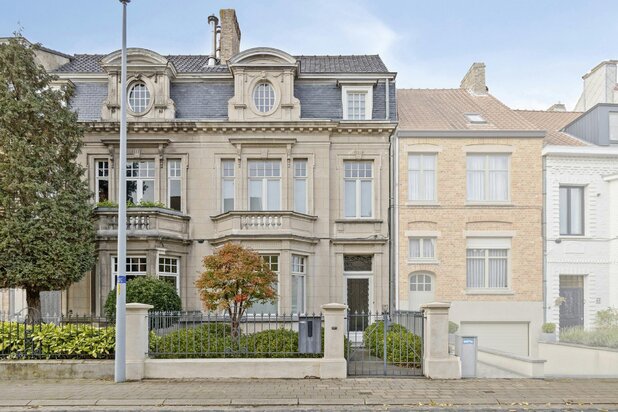 Manoir exclusif à louer à Christus-Koning