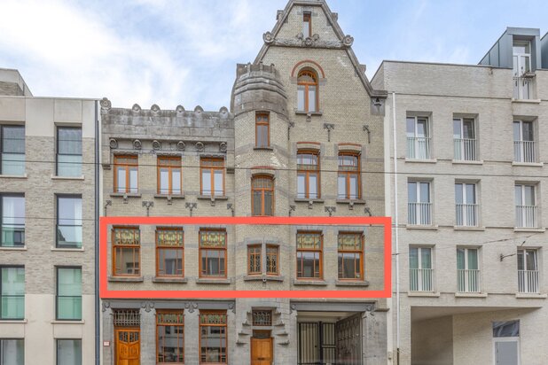Prachtig 2 slpkappartement in art nouveau pand De Confiserie