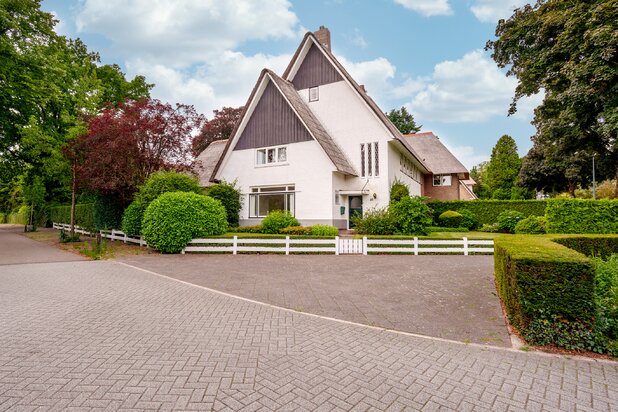 Villa te koop in HILVERSUM met referentie 19609586925