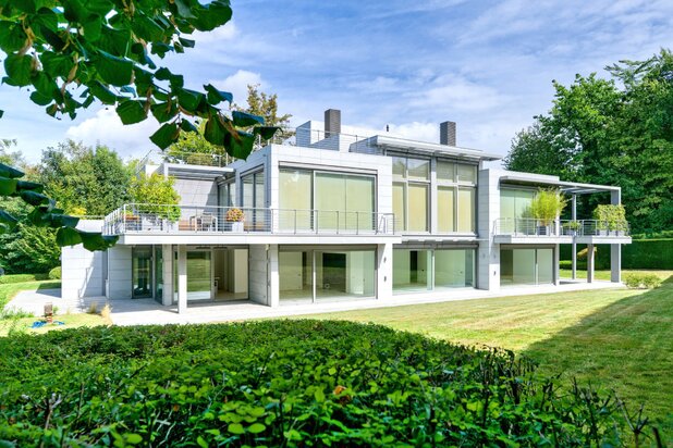 Observatoire, Rez de chaussée d'exception 