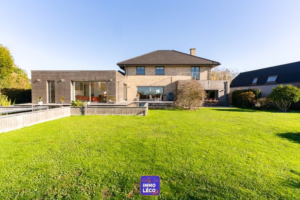 Villa te koop in Mouscron met referentie 19910533496