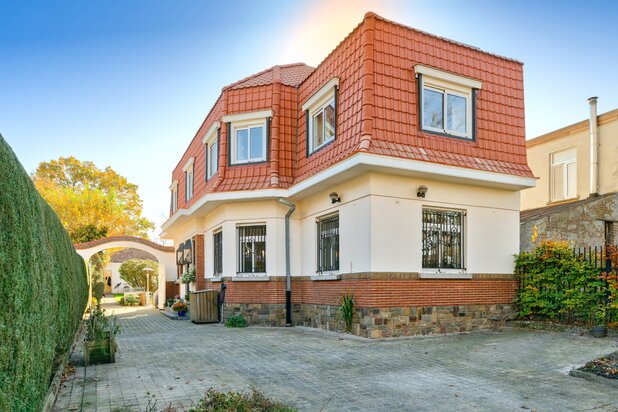 Fort-Jaco - Villa 230 m² + werkplaats 130 m² - Tuin Zuid