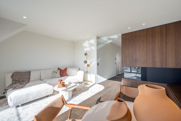 Nieuwbouwappartement gelegen in hartje het Zoute met een prachtig open zicht op de villa's.