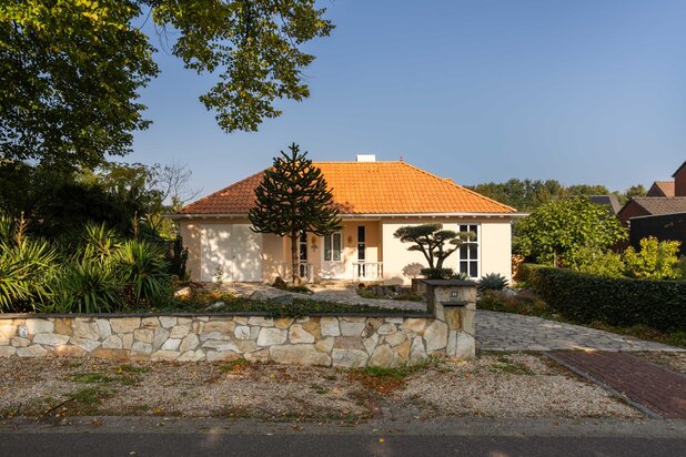 Villa for sale at WEERT with reference 19710235250