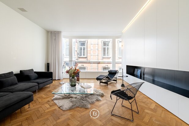 Maison de ville de luxe prête à emménager dans un emplacement de choix au cœur de Gand.