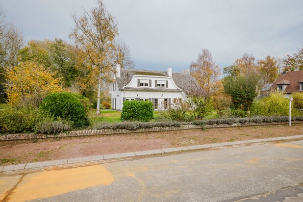 Residentiëel gelegen villa in Rijvisschepark Zwijnaarde