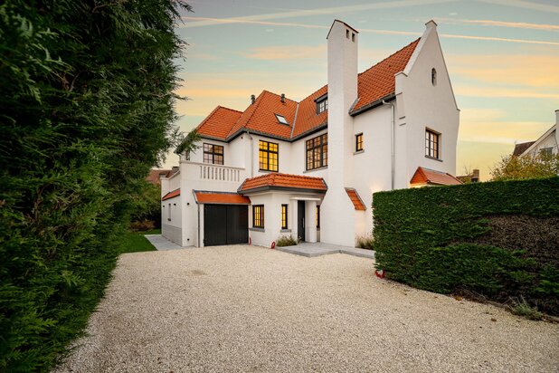 Belle villa de style typique du Zoute