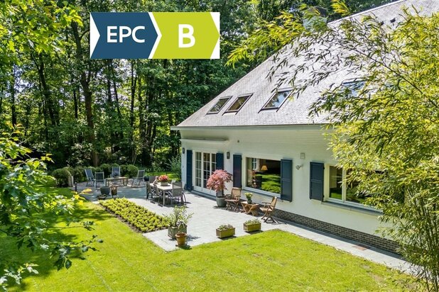 Zeer rustig gelegen villa met 5 ruime slpks & 2 badks op 23a te Tremelo 