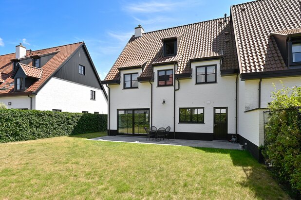 EXCLUSIF: Maison de charme située dans un quartier résidentiel