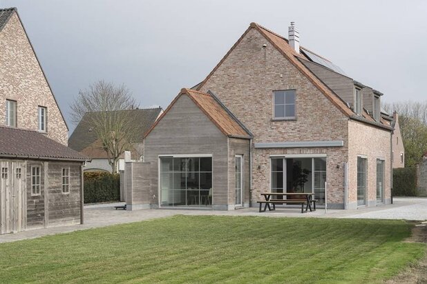 Gezinswoning met prachtig groen zicht in Bachte-Maria-Leerne.