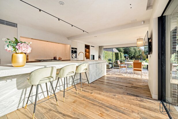 Magnifiek afgewerkt charmant landhuis. 