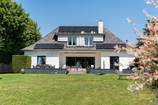 Beau Séjour - Villa contemporaine sur terrain de 27 ares
