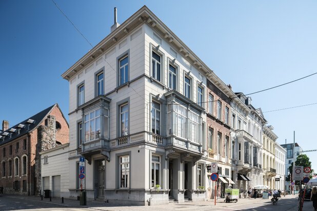 Karaktervolle schakelwoning met 3 ruime slaapkamers