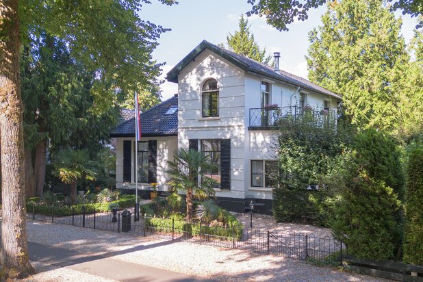 Villa for sale at Apeldoorn with reference 19510540093