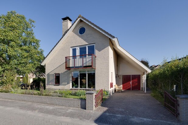 Villa for sale at Klarenbeek with reference 19610640194