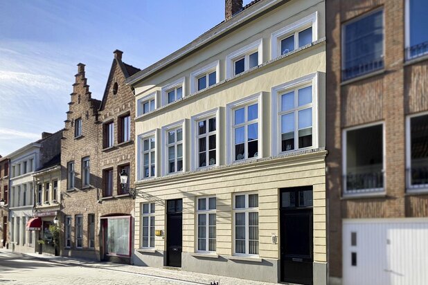 Maison de maître unique au centre de Bruges