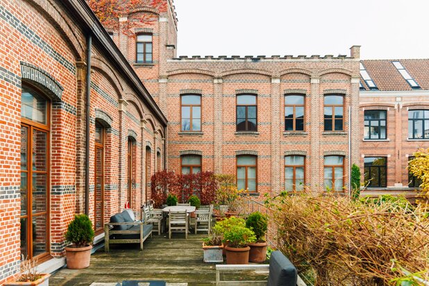 Duplex flat with XL terrace in old factory