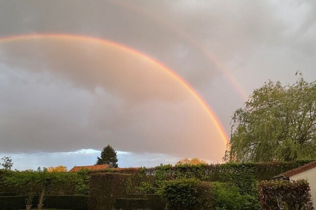 Uniek landeigendom gelegen in een oase van rust en natuur.