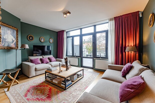 Une maison avec garage au Jardin du Roi