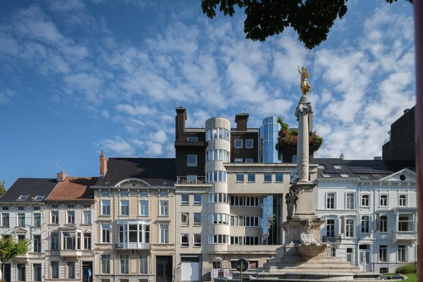 Uniek appartement met uitzonderlijk terras en spectaculair uitzicht