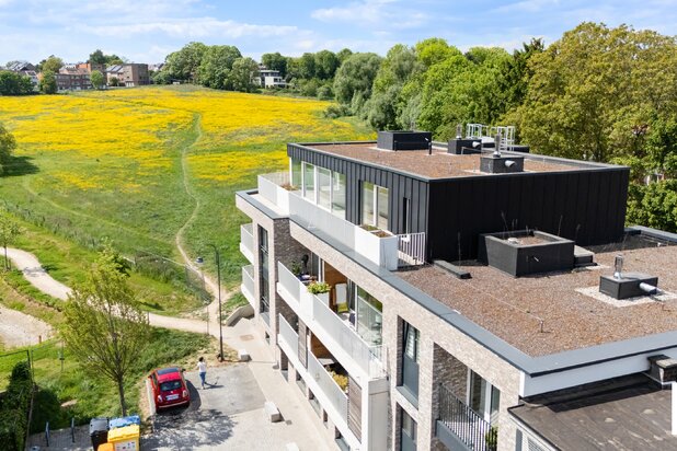 Luxueux penthouse, vue panoramique à Berchem-Sainte-Agathe