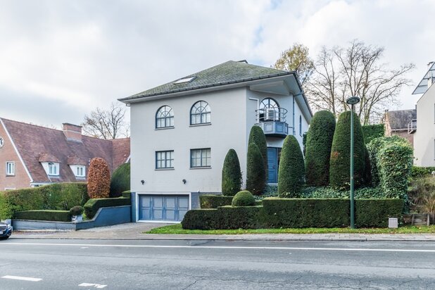 Quartier de Fré/Brugmann- Elégante villa avec jardin sud/ouest