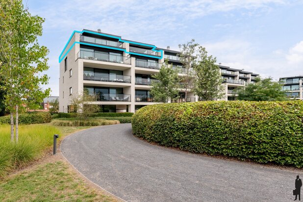 Unieke penthouse met prachtig uitzicht te Putte.