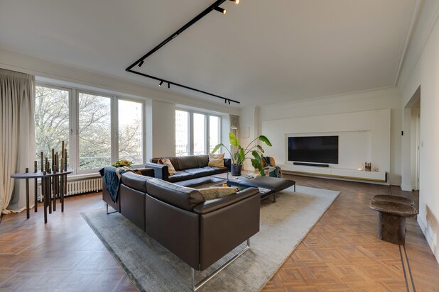 Appartement avec terrasse donnant sur l'Albertpark