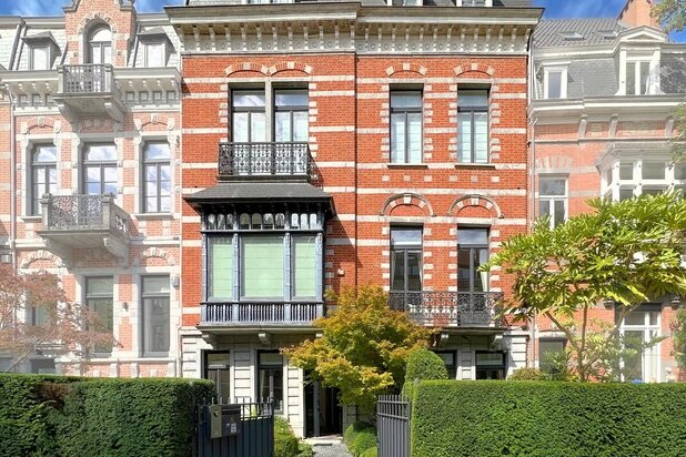 Etangs d'Ixelles, superbe hôtel de Maître, jardin garages