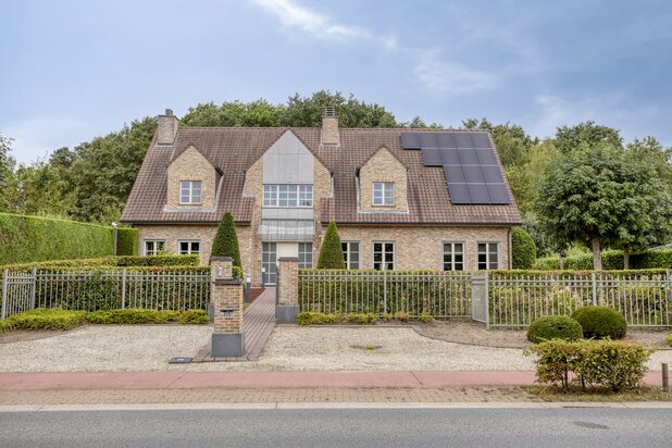 Riante villa te koop in Heusden-Zolder